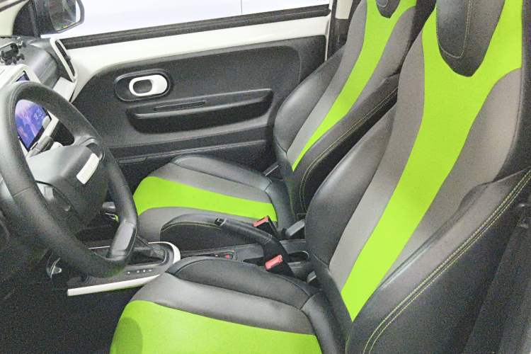 Used Roewe Clever 2021 302km All-Round Version
