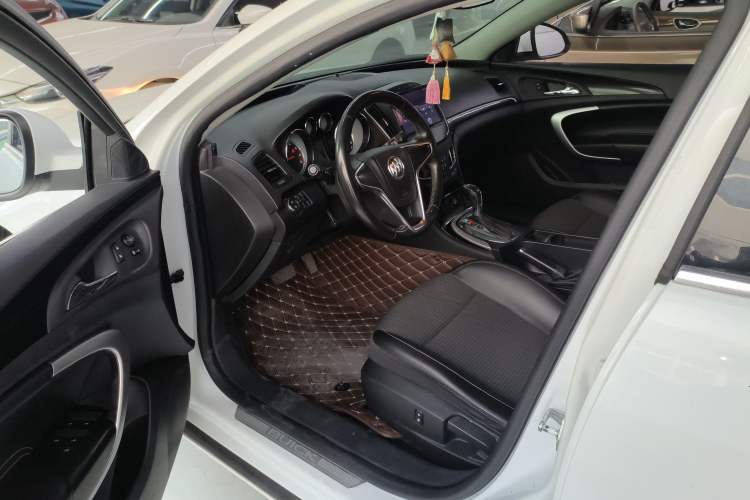 Used Buick Regal 2015 1.6T Leading Technology Model
