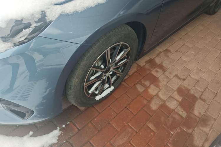 Used BYD Seal 06 New Energy 2024 DM-i 120KM Luxury Model
