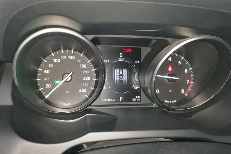 Used Land Rover Range Rover Evoque 2018 240 PS SE Smart Brilliance Edition