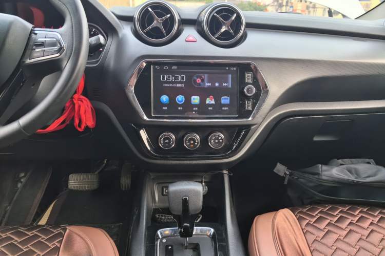 Used Soueast DX3 2018 1.5T CVT Luxury Model
