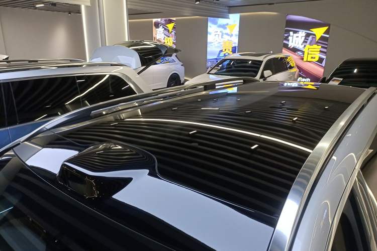 Used Hima AITO M9 2024 Range-Extended Ultra Version 52 kWh 5-Seater Model
