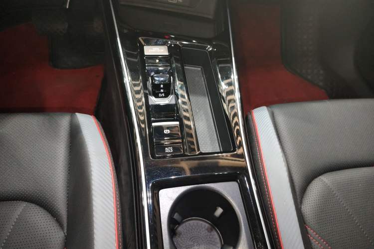 Used Volkswagen Lamando 2024 Lavida L 280TSI DSG Cool & Spicy Edition
