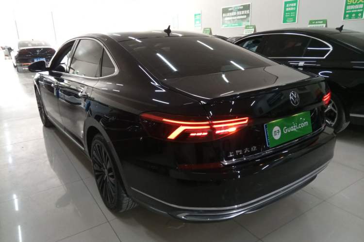 Used Volkswagen Passat 2019 380TSI Luxury Edition China VI Standard
