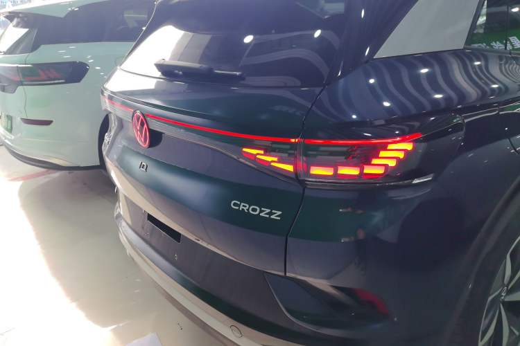 Used Volkswagen ID.4 CROZZ 2022 Long-Range PRO Edition