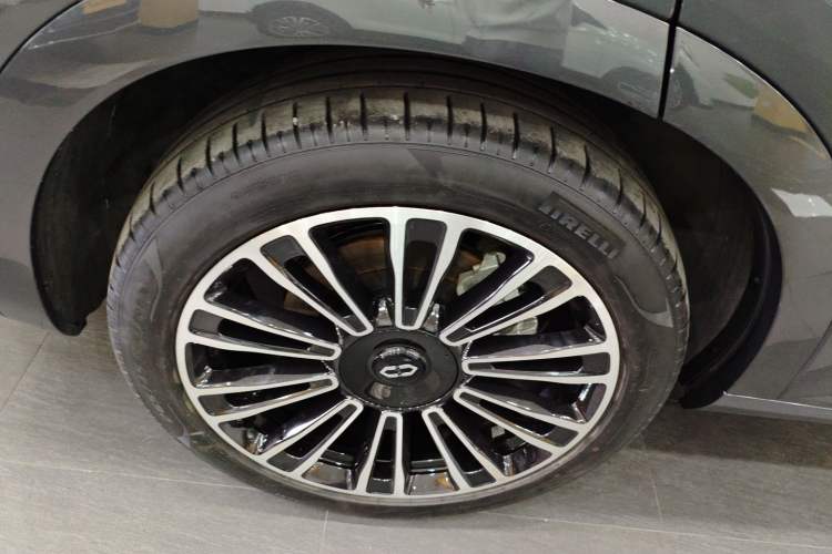 Used Hima AITO M7 2024 1.5T Four-Wheel Drive Plus Version 5 Seats
