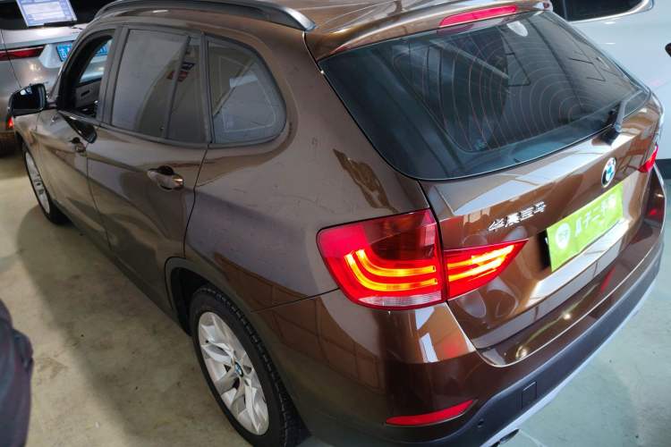 Used BMW X1 2014 sDrive18i Leading Model
