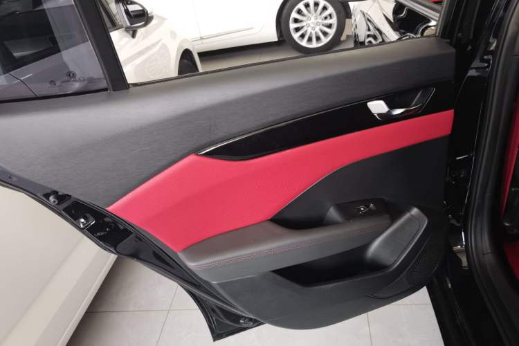 Used Dongfeng Aeolus Yixuan 2021 230T Automatic Zuiying Knight Edition