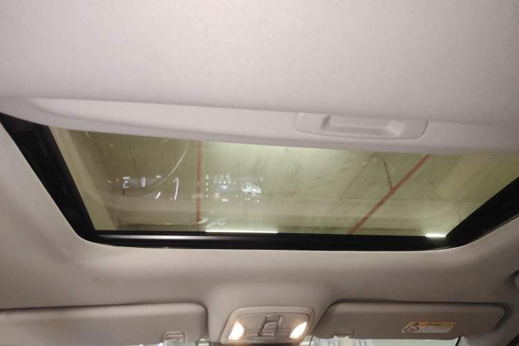 Used GAC Trumpchi M6 2023 PRO 270T DCT Luxury Edition
