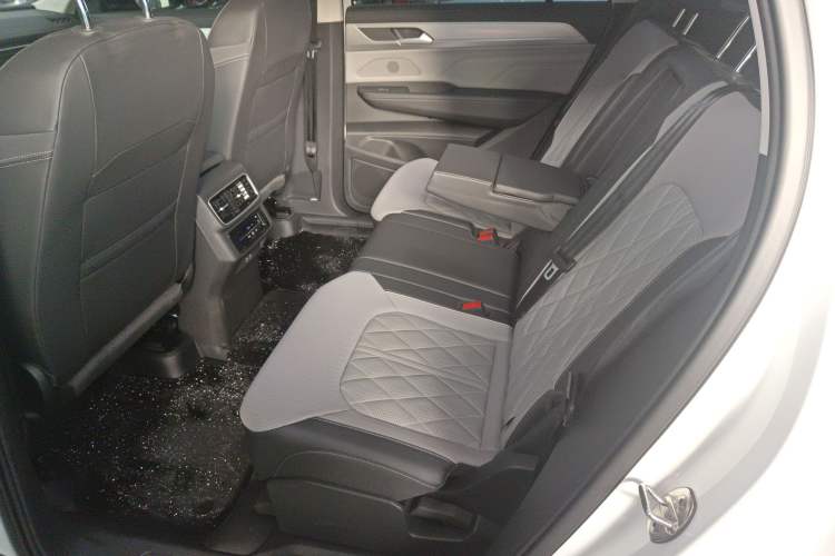 Used Volkswagen Talagon 2023 380TSI Four-Wheel Drive R-Line Cruise Edition
