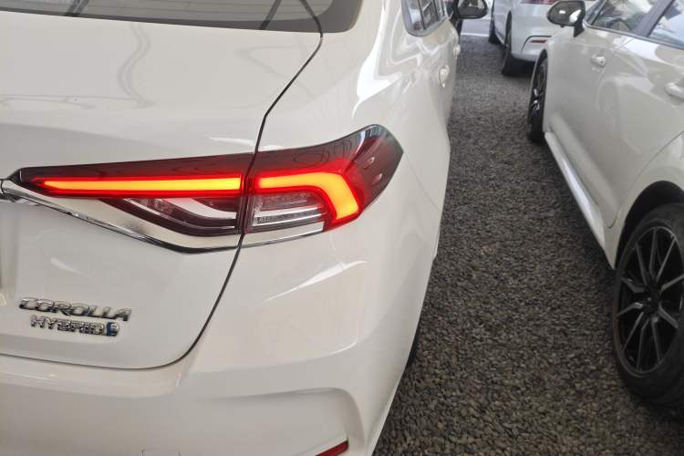 Used Toyota Corolla 2023 1.8L Smart Electric Hybrid Dual-Motor Elite Edition
