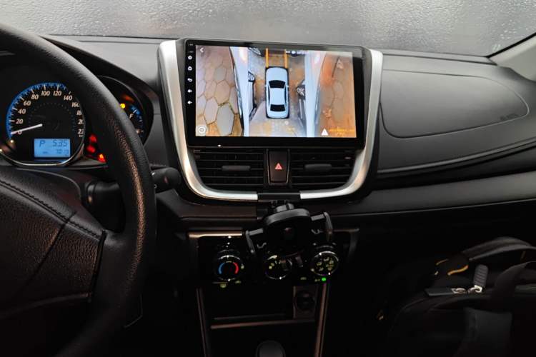 Used Toyota YARiS L 2019 1.5E CVT Dynamic Edition China VI compliant
