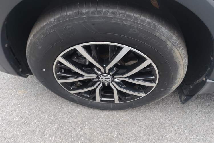 Used Volkswagen Tiguan L 2018 Facelift 330TSI Automatic Two-Wheel Drive Luxury Edition