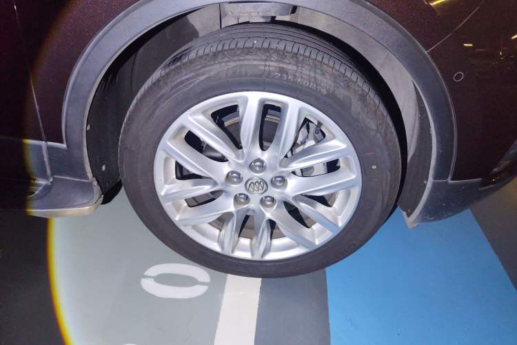 Used Buick Envision 2018 28T Four-Wheel Drive Luxury Model