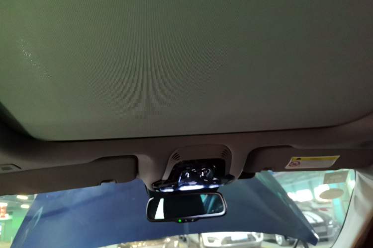 Used Alfa Romeo Giulia 2017 2.0T 280HP Luxury Edition
