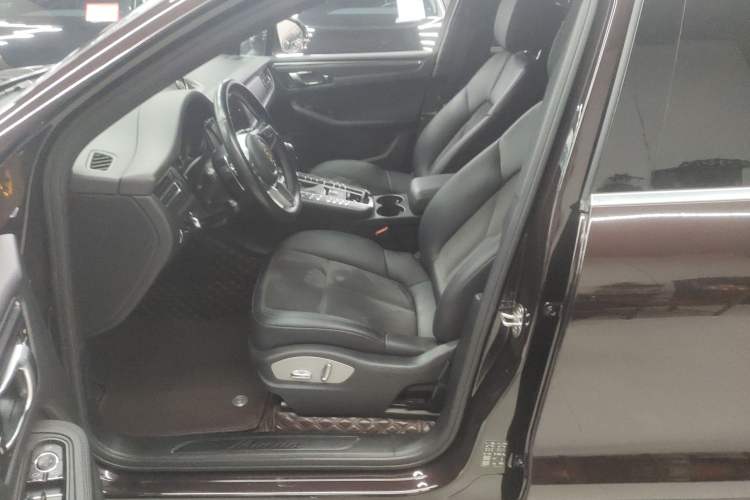 Used Porsche Macan 2018 Macan 2.0T