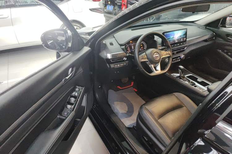 Used Nissan Teana 2022 2.0L XL-TLS Enjoyment Edition
