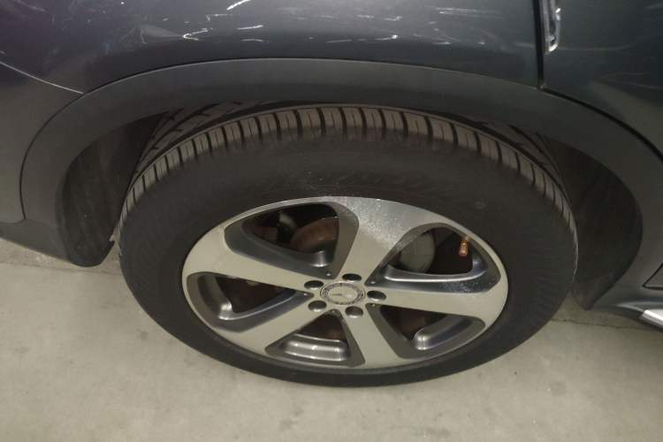 Used Mercedes-Benz GLC 2016 GLC 260 4MATIC Luxury Model
