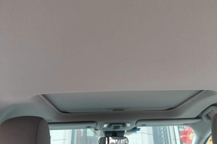 Used Toyota Sienna 2023 2.5L Hybrid Comfort Edition