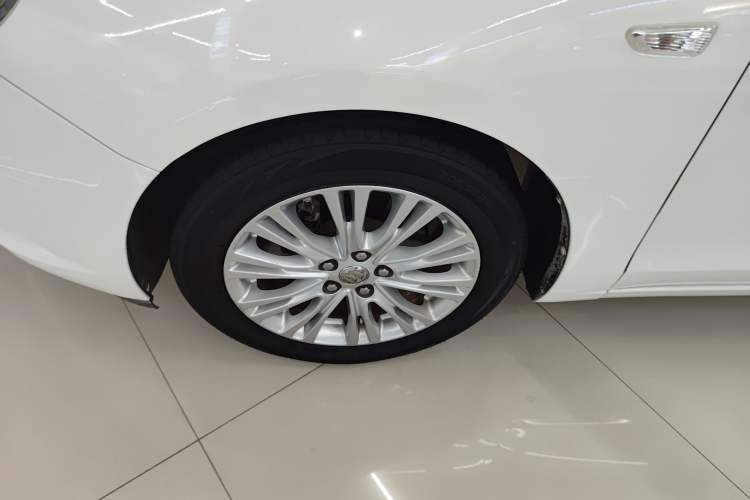 Used Buick GT 2017 15N Automatic Elite Version
