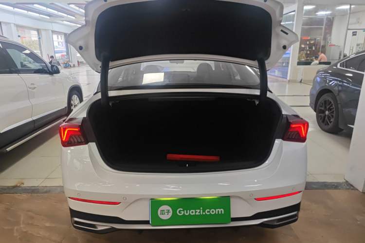 Used Kia K5 2025 1.5T Luxury Edition