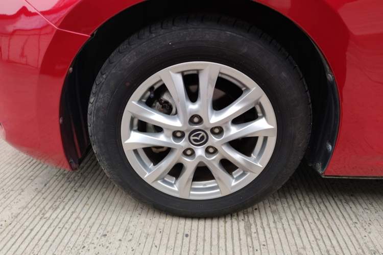 Used Mazda Mazda 3 Axela 2017 Sedan 1.5L Automatic Luxury Model Emission Standard China V
