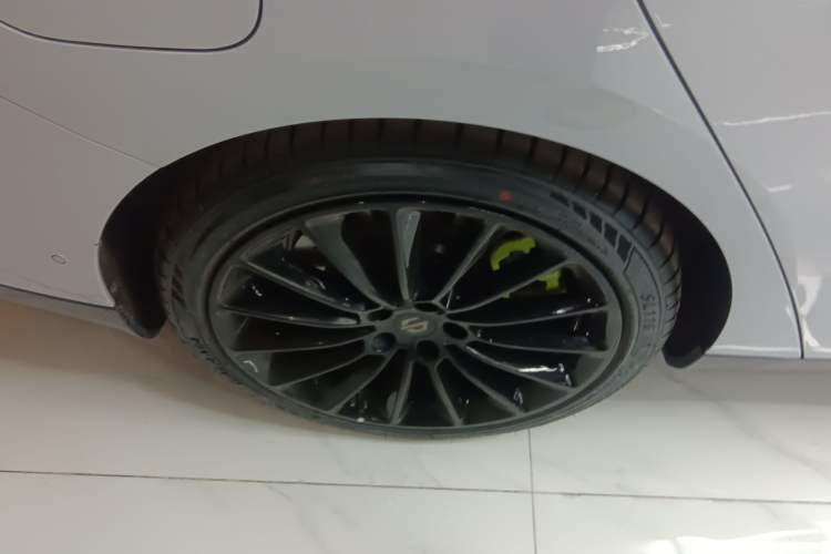 Used Leapmotor C01 2023 630 All-Wheel-Drive Performance Version