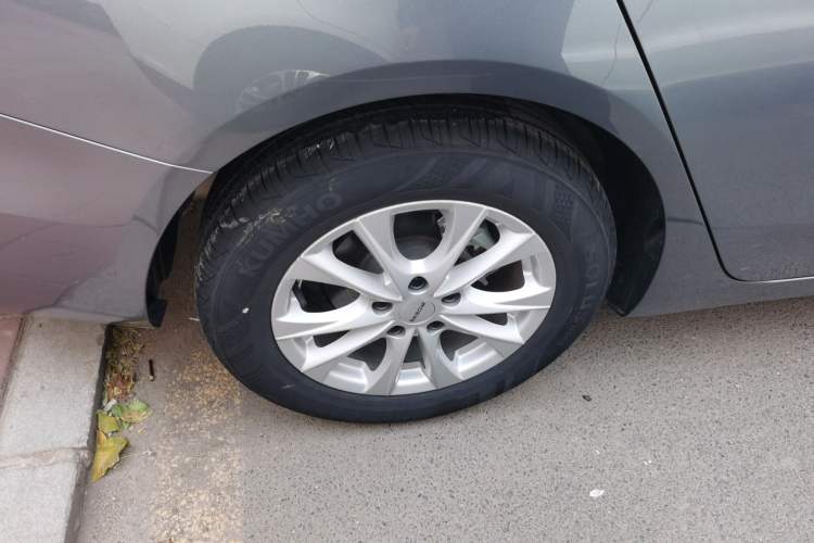 Used Roewe i5 2023 1.5L CVT Luxury Edition
