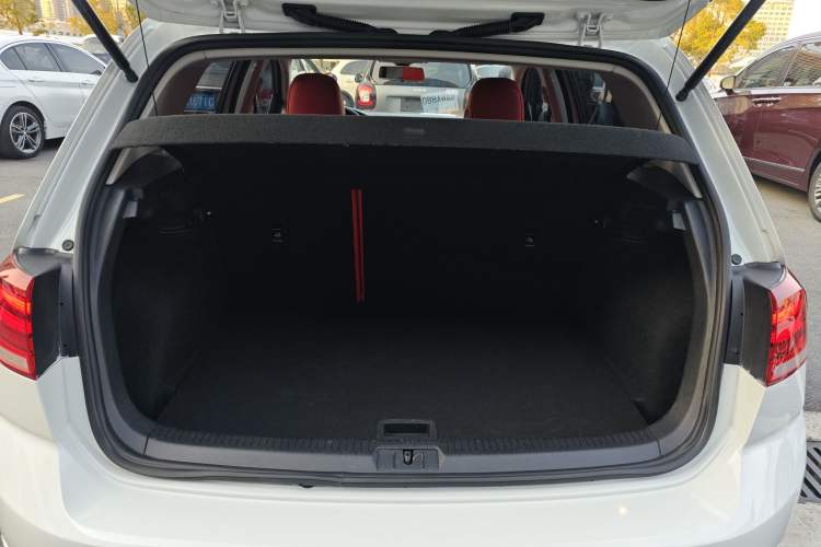 Used Volkswagen Golf 2020 200TSI DSG Comfortable and Ambitious Edition
