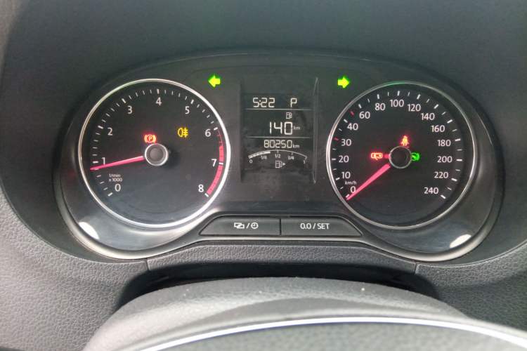 Used Volkswagen Polo 2016 1.6L Automatic Comfort Model
