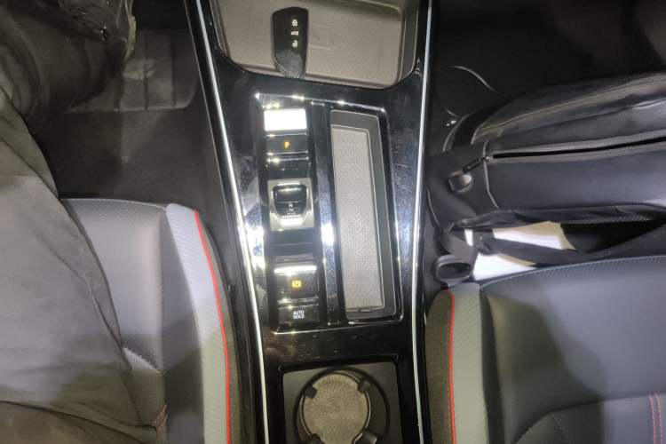 Used Volkswagen Lamando 2022 Lavida L 280TSI DSG Cool & Spicy Edition