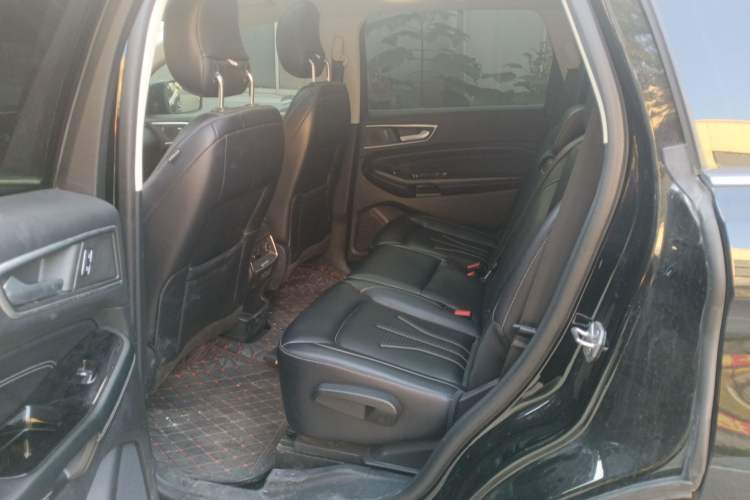 Used Ford Edge 2021 PLUS EcoBoost 245 Two-Wheel-Drive Titanium 7-Seater