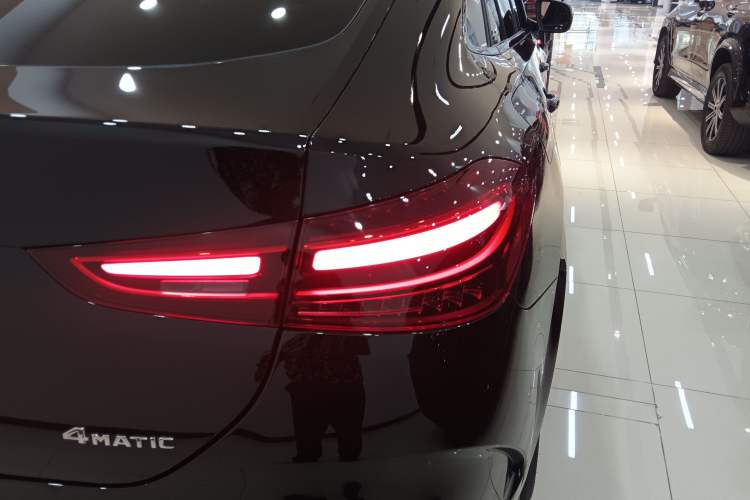 Used Mercedes-Benz GLE Coupe 2024 GLE 350 4MATIC Coupe SUV Luxury Model