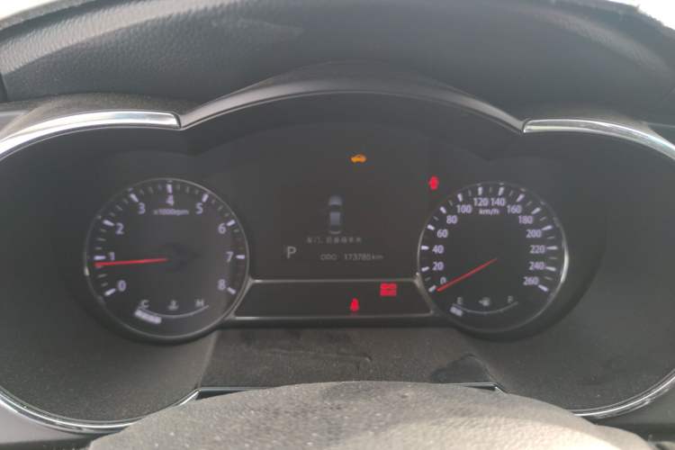 Used Kia K5 2011 2.0L Automatic GLS