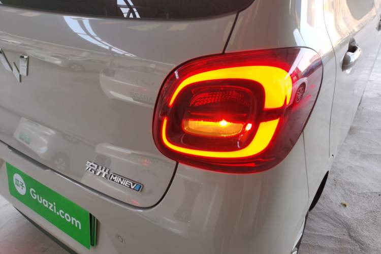 Used Wuling Hongguang MINIEV 2025 Four-Door Version Advanced Edition
