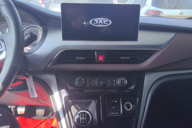 Used  M3 2022 PLUS 1.5T 7-Seater Standard Model
