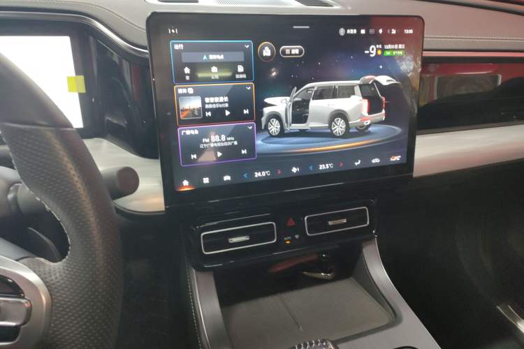 Used GAC Trumpchi GS8 2022 Linghang Series 2.0 TGDI Two-Wheel-Drive Luxury Smart Connectivity Version (7 Seats)
