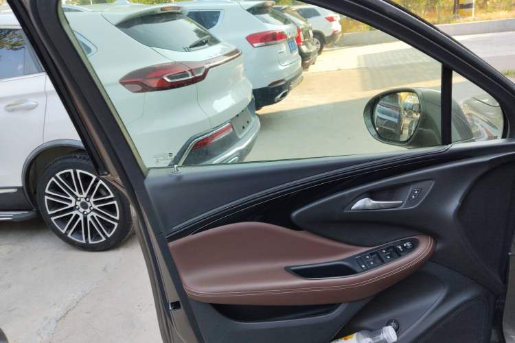 Used Buick Envision 2019 28T 4x4 Elite Version China V Standard
