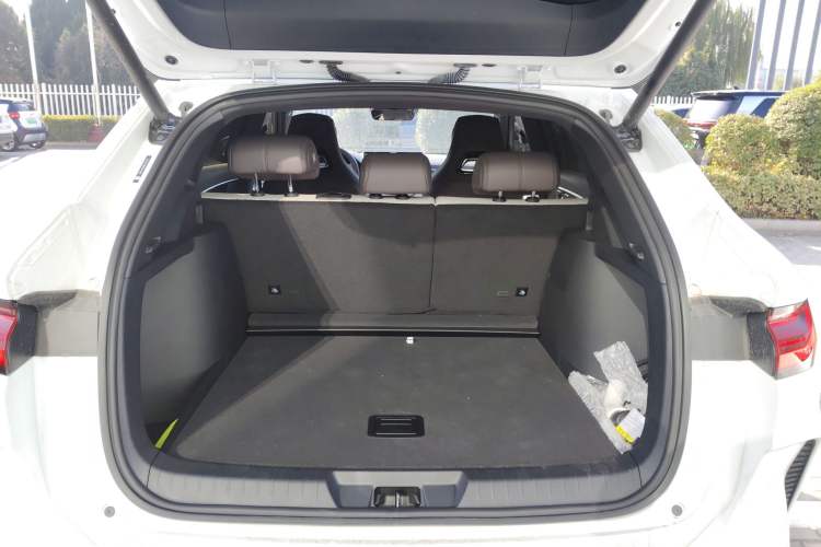 Used BYD Song PLUS New Energy 2025 EV Smart Drive Edition 605km Flagship Model
