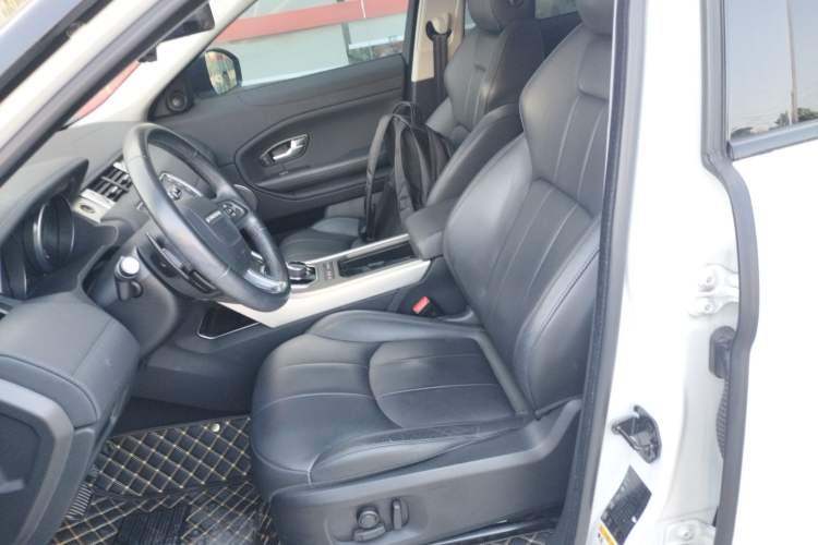 Used Land Rover Range Rover Evoque 2017 2.0T British-Style Prestige Edition
