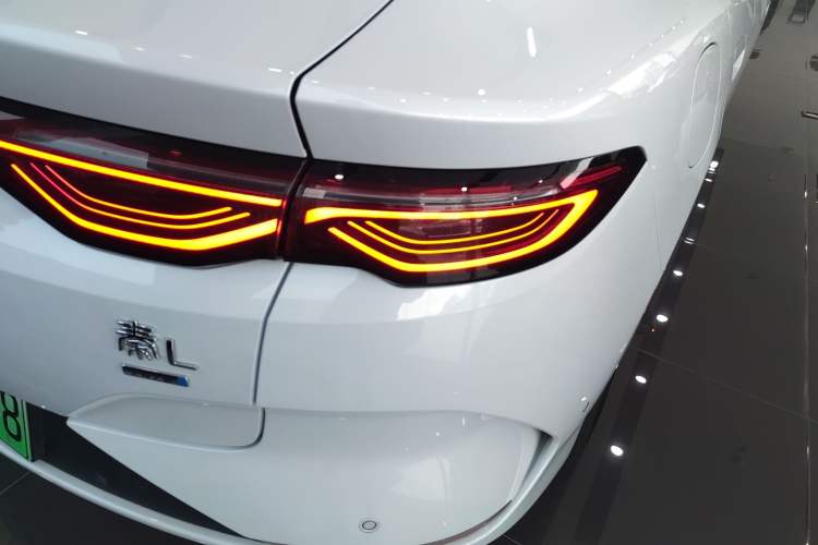 Used BYD Qin L 2025 EV 545KM Beyond Version
