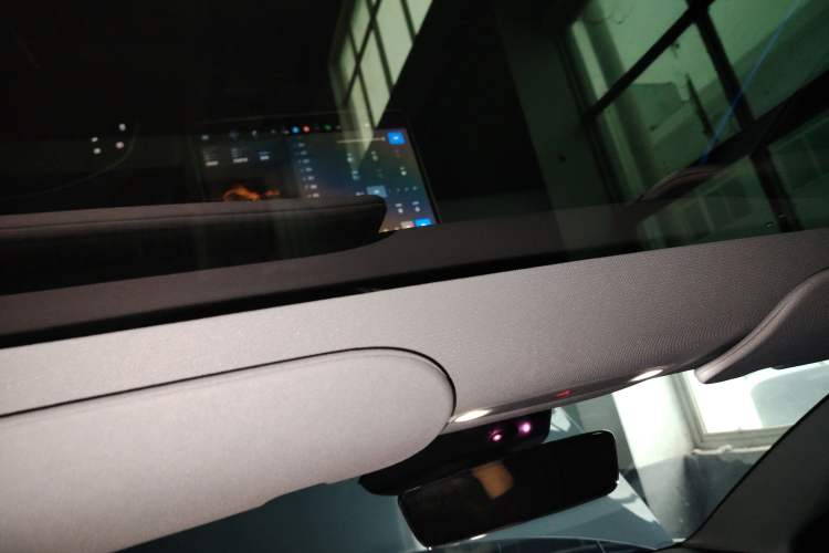 Used Tesla Model 3 2023 Long-Range All-Wheel-Drive Version
