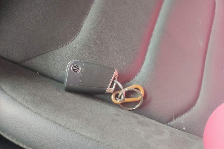 Used Volkswagen Tiguan L 2021 330TSI Automatic Two-Wheel Drive R-Line Enhanced Edition
