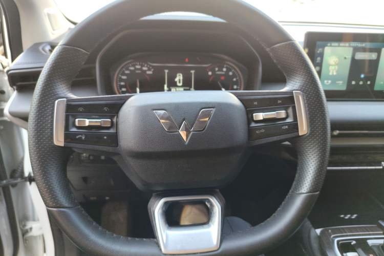 Used Wuling Jiachen 2022 1.5T CVT Deluxe Flagship Edition
