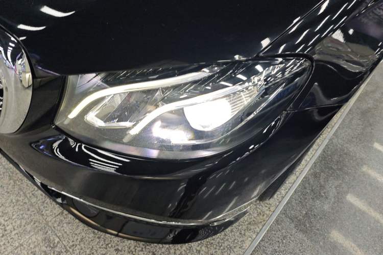 Used Mercedes-Benz E-Class 2020 E 300 L Sporty and Stylish Model
