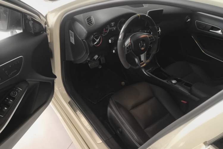 Used Mercedes-Benz A-Class 2013 A 260 Sport model