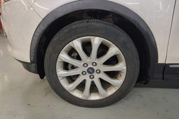 Used Ford Kuga 2015 2.0L GTDi Four-Wheel Drive Elite Model