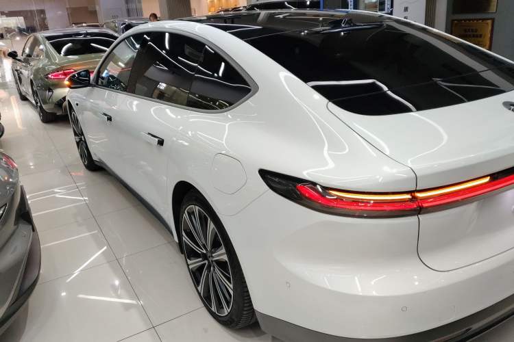 Used Nio ET7 2024 75 kWh Executive Signature Edition