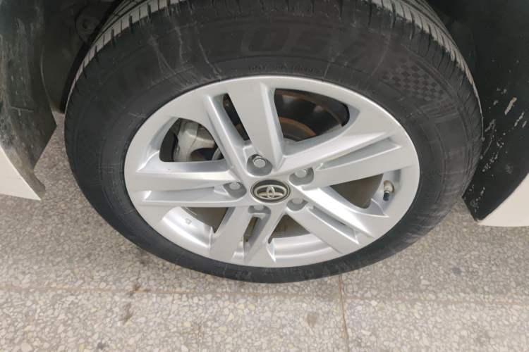 Used Toyota Levin 2019 185T CVT Entry-Level Version China VI Standard
