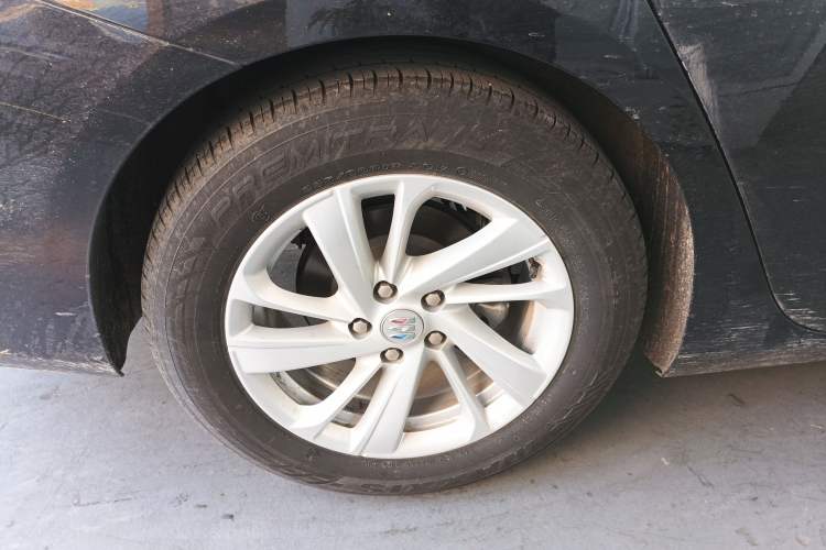 Used Buick LaCrosse 2023 Restyled 25T Cross-Country Edition
